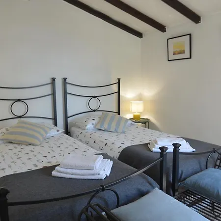 Rustico בורג'ו ורצי